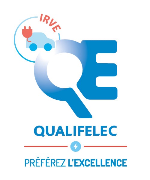 la qualification nécessaire à l'installation et au raccordement de borne de charge pour véhicule.